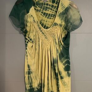 ONE WORLD Green and Yellow Blouse Vibrant Top